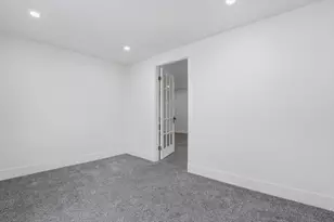 278 Teaticket Hwy, Falmouth, MA 02536 - Photo 12