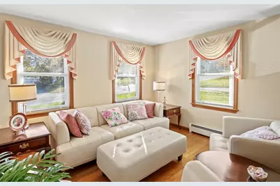 216 W Mountain St, Worcester, MA 01606 - Photo 4