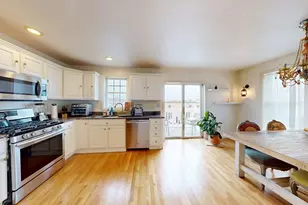 10 Saco St, Boston, MA 02122 - Photo 6