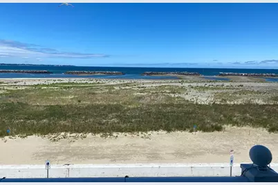 90 Winthrop Shore Drive #3A, Winthrop, MA 02152 - Photo 2