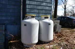 44 Sherbrook Rd, Dartmouth, MA 02747 - Photo 6