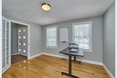 27 Cranberry Ln, Burlington, MA 01803 - Photo 14