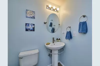 27 Cranberry Ln, Burlington, MA 01803 - Photo 12