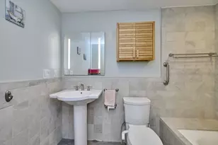 27 Cranberry Ln, Burlington, MA 01803 - Photo 26