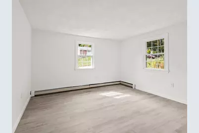 26 Sidney St, Marlborough, MA 01752 - Photo 16