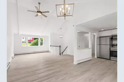 26 Sidney St, Marlborough, MA 01752 - Photo 2