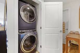 380 Bunker Hill St, Boston, MA 02129 - Photo 10