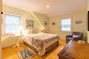 21 Woodlawn Ave, Tisbury, MA 02568 - Photo 36