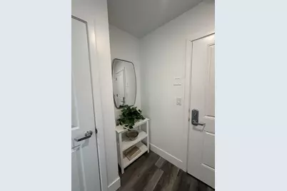 585 Essex St #207, Lynn, MA 01901 - Photo 8