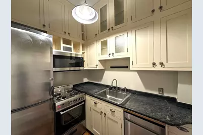 30 Peterborough Street #27, Boston, MA 02215 - Photo 2