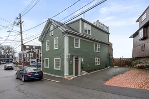 137 Front St, Marblehead, MA 01945 - Photo 4