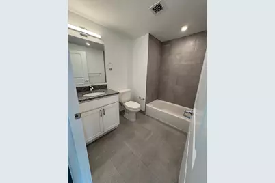 585 Essex St #PH 617, Lynn, MA 01901 - Photo 6