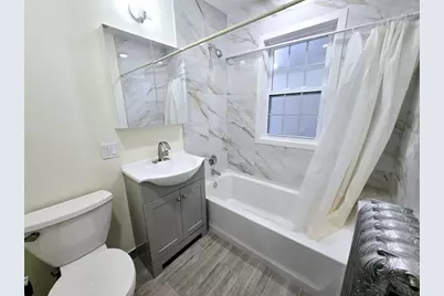 19 Rowe St #2, Newton, MA 02466 - Photo 4