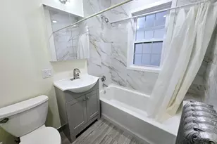 19 Rowe St, Newton, MA 02466 - Photo 4