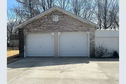 133 Hampden Street, West Springfield, MA 01089 - Photo 8