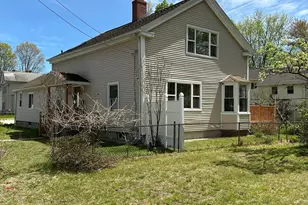 133 Hampden St, West Springfield, MA 01089 - Photo 4