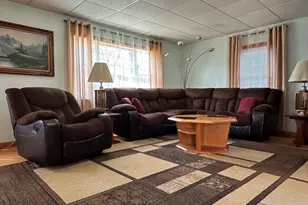 133 Hampden St, West Springfield, MA 01089 - Photo 14