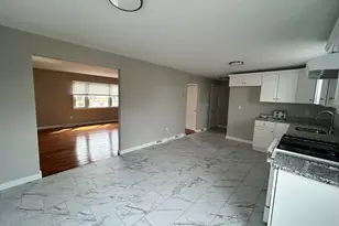 38 Reservoir St, Brockton, MA 02301 - Photo 8