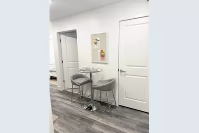 585 Essex St #423, Lynn, MA 01901 - Photo 4