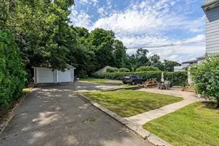 69 Chestnut Hill Ave, Boston, MA 02135 - Photo 2