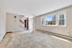 892 Highland St, Holliston, MA 01746 - Photo 10