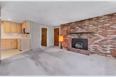 892 Highland Street, Holliston, MA 01746 - Photo 6