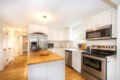 75 Tower Ave, Weymouth, MA 02190 - Photo 4