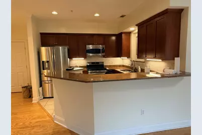 2000 Davenport Ave #2107, Canton, MA 02021 - Photo 14