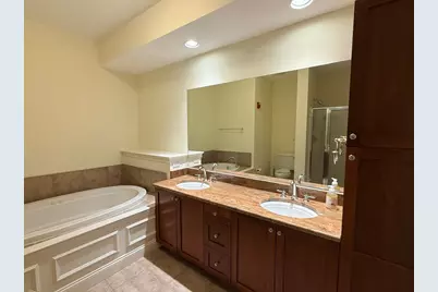 2000 Davenport Ave #2107, Canton, MA 02021 - Photo 22