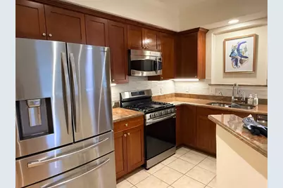 2000 Davenport Ave #2107, Canton, MA 02021 - Photo 12