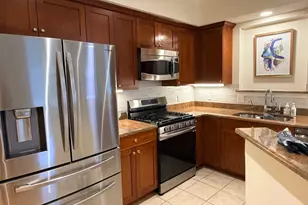 2000 Davenport Ave, Canton, MA 02021 - Photo 12