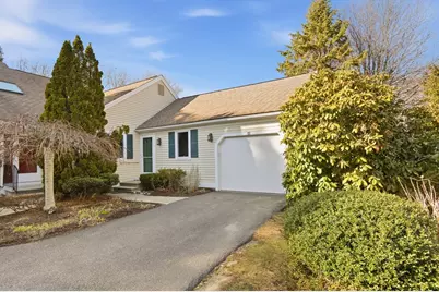 72 Pine Hill Blvd. #72, Mashpee, MA 02649 - Photo 2