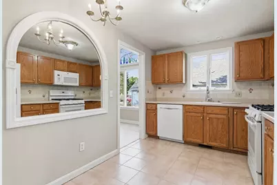 72 Pine Hill Blvd. #72, Mashpee, MA 02649 - Photo 14