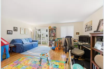 5 Meadowbrook #5, Brookline, MA 02467 - Photo 4