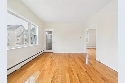 275 Dartmouth St, New Bedford, MA 02740 - Photo 6