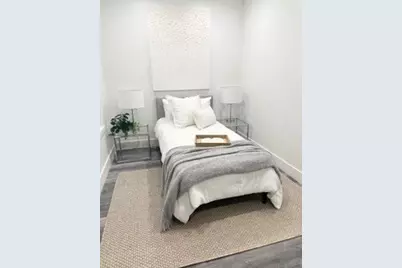 585 Essex St #623, Lynn, MA 01901 - Photo 2
