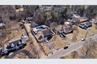 31 Acrebrook Rd, Springfield, MA 01129 - Photo 26