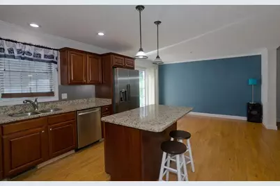 31 Acrebrook Rd, Springfield, MA 01129 - Photo 6
