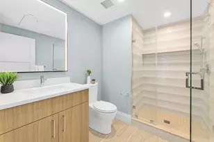 34 Oak St, Boston, MA 02136 - Photo 12