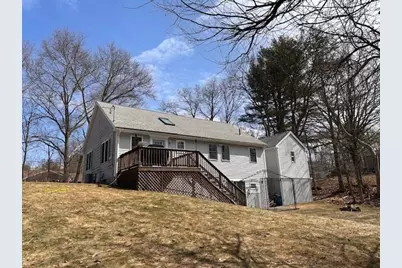 13 Stuart St, Oxford, MA 01540 - Photo 6