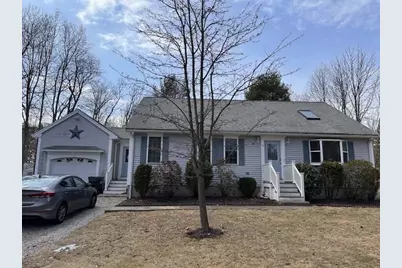 13 Stuart St, Oxford, MA 01540 - Photo 1