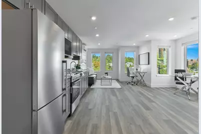 585 Essex St #316, Lynn, MA 01901 - Photo 2