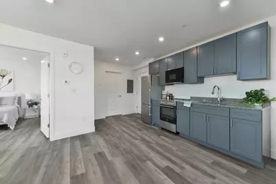 585 Essex St #316, Lynn, MA 01901 - Photo 6