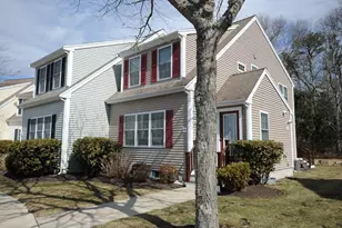 29 Carleton Pl, Wareham, MA 02558 - Photo 2
