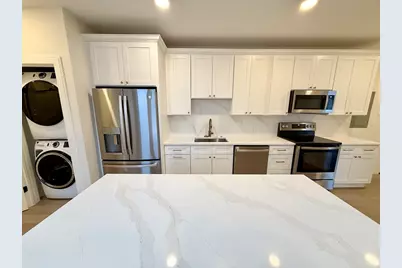 120 Emerson St #6, Boston, MA 02127 - Photo 2