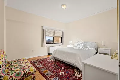 2 Hawthorne #17M, Boston, MA 02114 - Photo 28