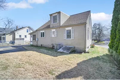 158 Homestead Blvd, Longmeadow, MA 01106 - Photo 4