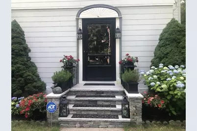 1083 Walnut St, Newton, MA 02461 - Photo 38