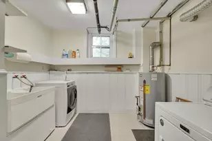 1083 Walnut St, Newton, MA 02461 - Photo 30