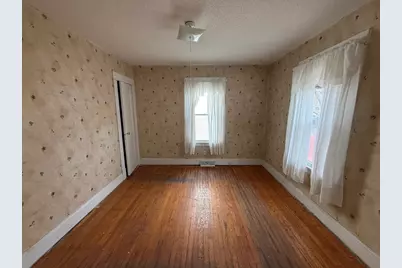 145 Moxon St, Springfield, MA 01151 - Photo 16